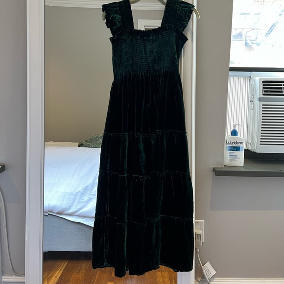 NWT Hill House Velvet Ellie Nap Dress - Picture 2 of 4